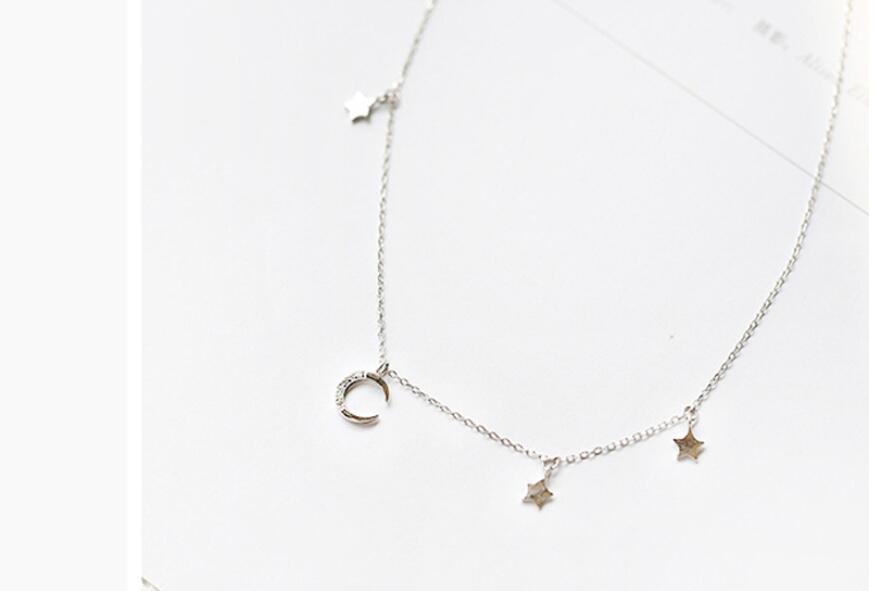 Moon & Star Pendant Short Necklace