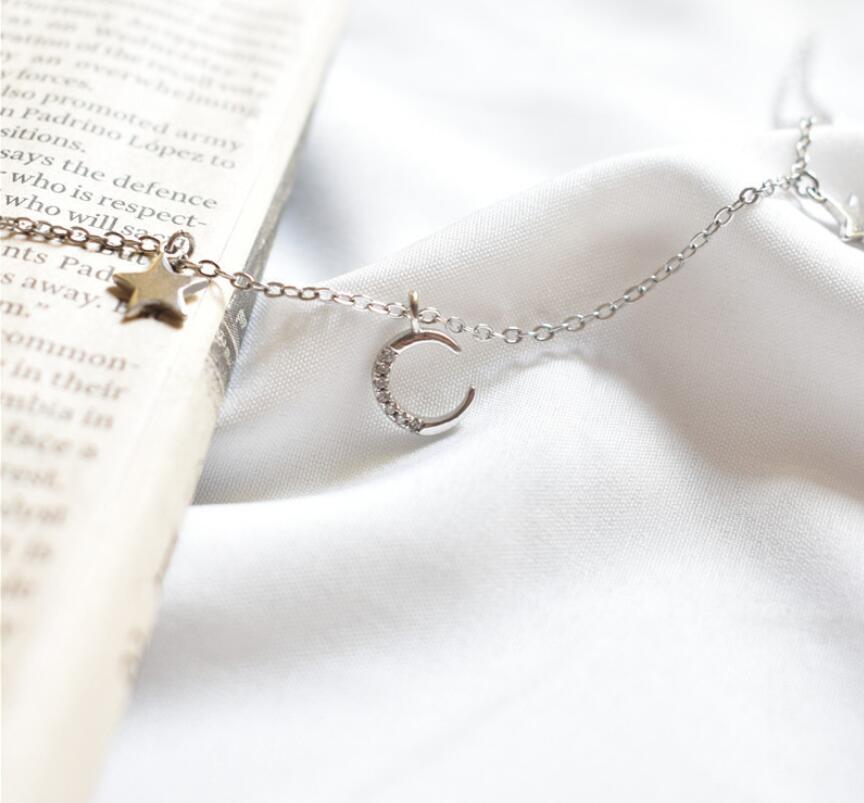Moon & Star Pendant Short Necklace