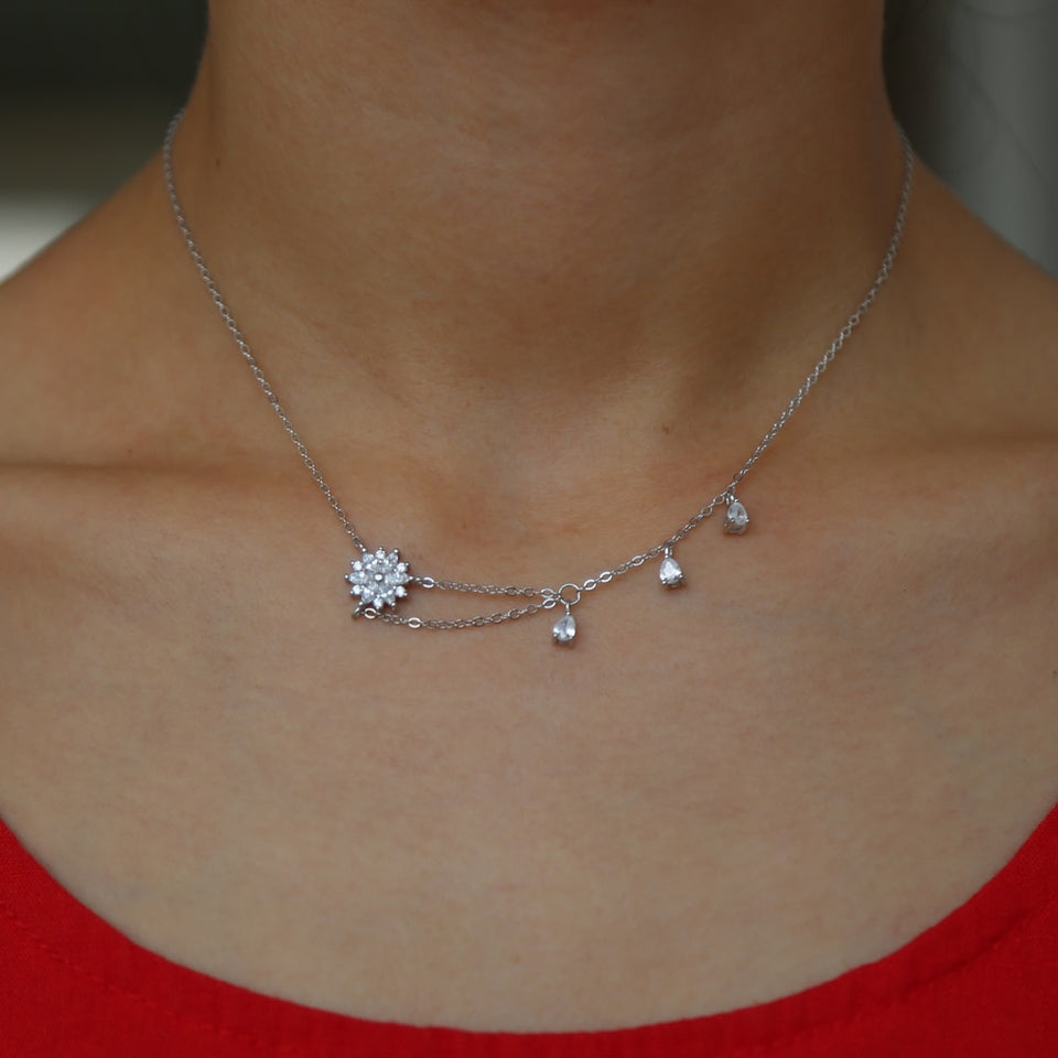 Floral tear drop necklace